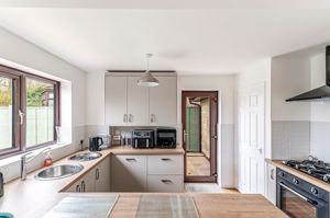 Photo 17- click for photo gallery